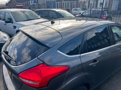 Ford Focus 1.0T EcoBoost Zetec Euro 6 (s/s) 5dr 10