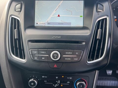 Ford Focus 1.0T EcoBoost Zetec Euro 6 (s/s) 5dr 24