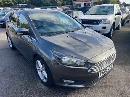 Ford Focus 1.0T EcoBoost Zetec Euro 6 (s/s) 5dr