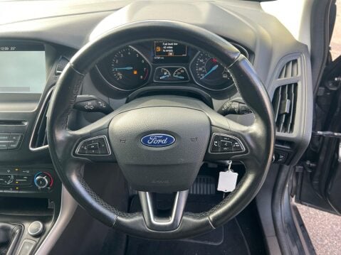 Ford Focus 1.0T EcoBoost Zetec Euro 6 (s/s) 5dr 13