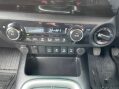 Toyota Hilux 2.4 D-4D Invincible 4WD Euro 6 (s/s) 4dr (TSS) 25