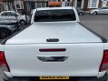 Toyota Hilux 2.4 D-4D Invincible 4WD Euro 6 (s/s) 4dr (TSS) 14