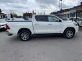Toyota Hilux 2.4 D-4D Invincible 4WD Euro 6 (s/s) 4dr (TSS) 10