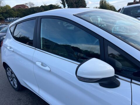 Ford Fiesta 1.1 Ti-VCT Zetec Euro 6 (s/s) 5dr 14
