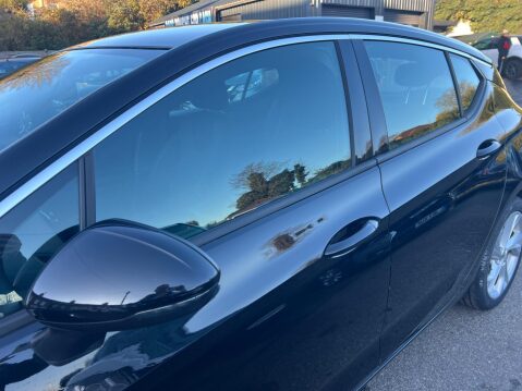 Vauxhall Astra 1.4i Turbo SRi Nav Auto Euro 6 (s/s) 5dr 16