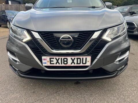Nissan Qashqai 1.2 DIG-T N-Connecta Euro 6 (s/s) 5dr 9
