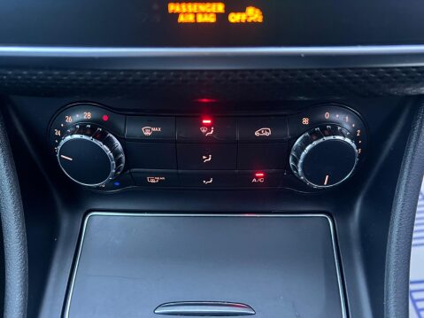 Mercedes-Benz A Class 1.6 A180 SE Euro 6 (s/s) 5dr 36