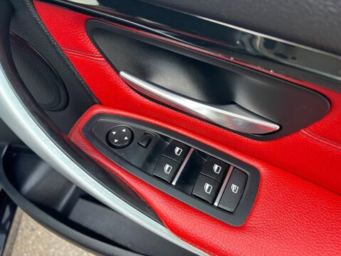 BMW 3 Series 1.5 318i Sport Auto Euro 6 (s/s) 4dr 32