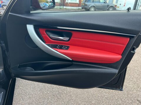 BMW 3 Series 1.5 318i Sport Auto Euro 6 (s/s) 4dr 31