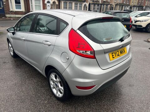 Ford Fiesta 1.4 Zetec 5dr 4