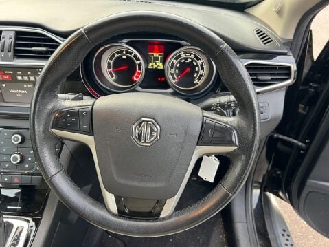 MG GS 1.5 TGI Exclusive DCT Euro 6 (s/s) 5dr 15