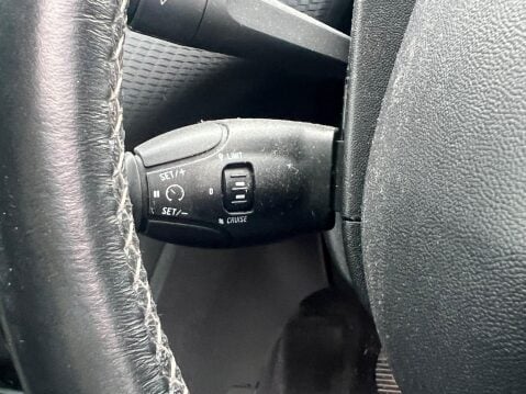 Peugeot 208 1.2 PureTech Allure Premium Euro 6 (s/s) 5dr 17