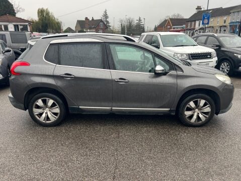 Peugeot 2008 1.2 VTi PureTech Allure Euro 5 5dr 6