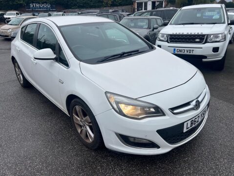 Vauxhall Astra 2.0 CDTi SRi Auto Euro 5 5dr 1