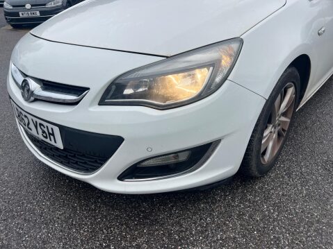 Vauxhall Astra 2.0 CDTi SRi Auto Euro 5 5dr 10
