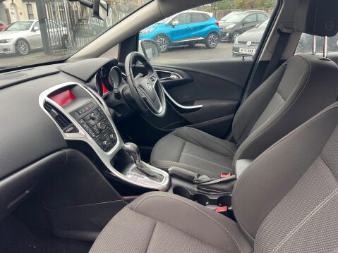 Vauxhall Astra 2.0 CDTi SRi Auto Euro 5 5dr 14