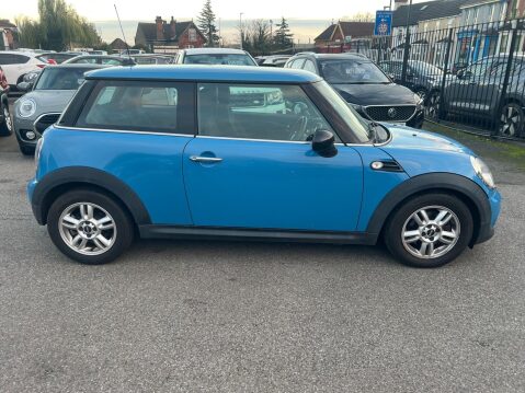 Mini Hatch 1.6 One Auto Euro 6 3dr 7