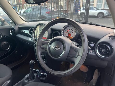 Mini Hatch 1.6 One Auto Euro 6 3dr 17