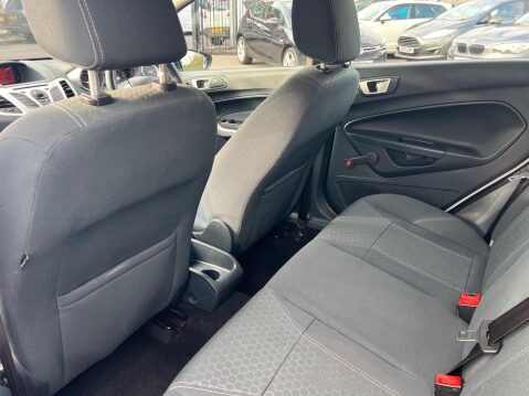 Ford Fiesta 1.25 Zetec 5dr 21