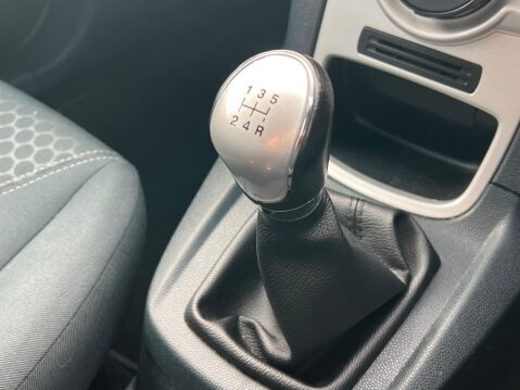 Ford Fiesta 1.25 Zetec 5dr 29