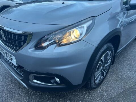 Peugeot 2008 1.2 PureTech Allure Premium Euro 6 5dr 10