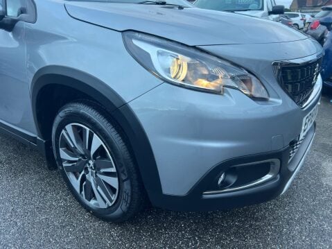 Peugeot 2008 1.2 PureTech Allure Premium Euro 6 5dr 12