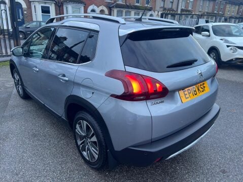 Peugeot 2008 1.2 PureTech Allure Premium Euro 6 5dr 4