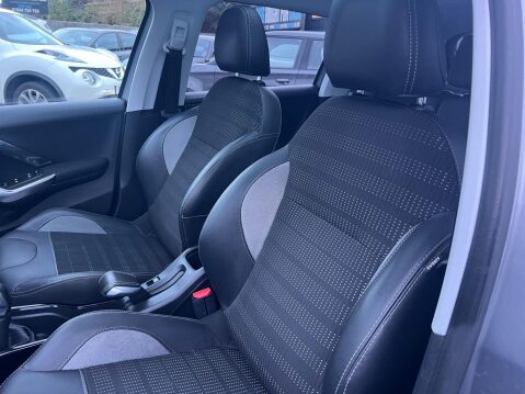 Peugeot 2008 1.2 PureTech Allure Premium Euro 6 5dr 27