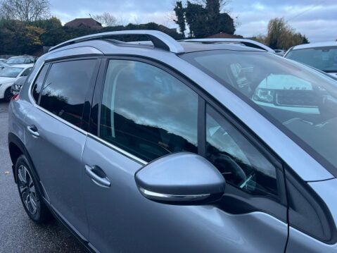 Peugeot 2008 1.2 PureTech Allure Premium Euro 6 5dr 14