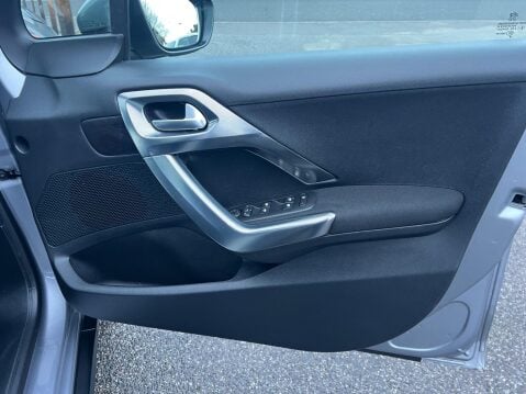 Peugeot 2008 1.2 PureTech Allure Premium Euro 6 5dr 34