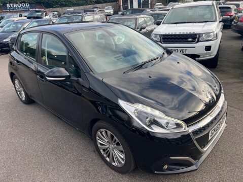 Peugeot 208 1.2 PureTech Signature Euro 6 (s/s) 5dr 7