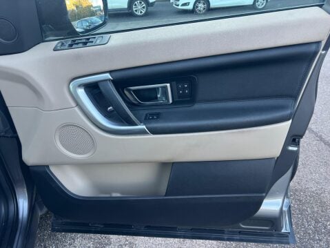 Land Rover Discovery Sport 2.0 TD4 HSE Auto 4WD Euro 6 (s/s) 5dr 30