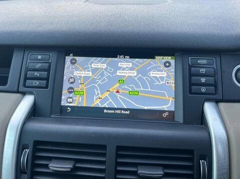 Land Rover Discovery Sport 2.0 TD4 HSE Auto 4WD Euro 6 (s/s) 5dr 31