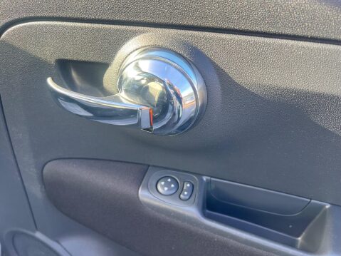 Fiat 500 1.2 Lounge Euro 6 (s/s) 3dr 28