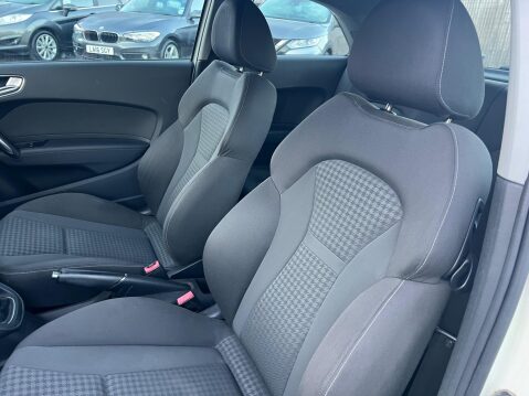 Audi A1 1.4 TFSI Sport Euro 5 (s/s) 3dr 23