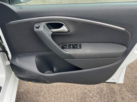 Volkswagen Polo 1.2 TSI BlueMotion Tech Match Euro 6 (s/s) 5dr 27