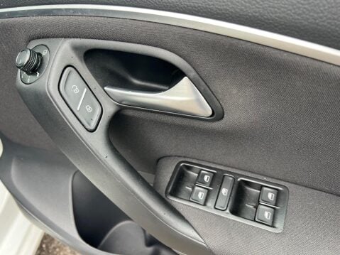 Volkswagen Polo 1.2 TSI BlueMotion Tech Match Euro 6 (s/s) 5dr 28