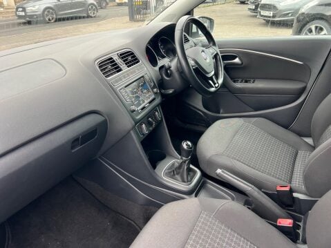 Volkswagen Polo 1.2 TSI BlueMotion Tech Match Euro 6 (s/s) 5dr 21