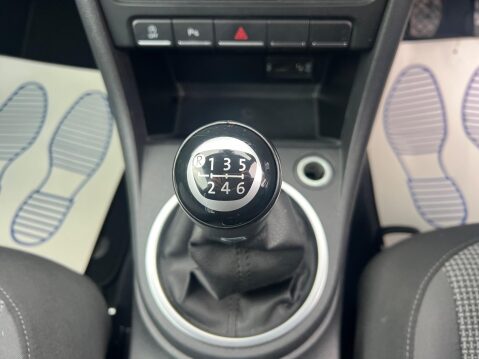 Volkswagen Beetle 1.4 TSI BlueMotion Tech Design Euro 6 (s/s) 3dr 40