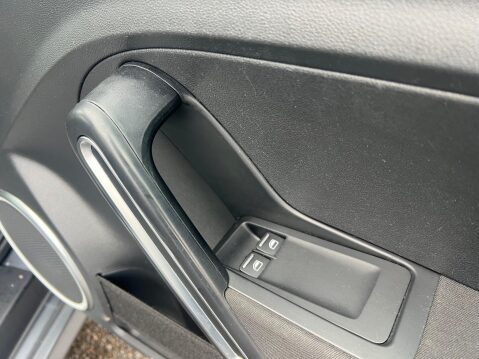 Volkswagen Beetle 1.4 TSI BlueMotion Tech Design Euro 6 (s/s) 3dr 32