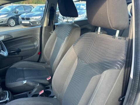 Ford Fiesta 1.25 Zetec Euro 5 5dr 20