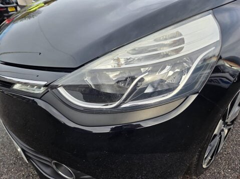 Renault Clio 0.9 TCe Dynamique S MediaNav Euro 5 (s/s) 5dr 11