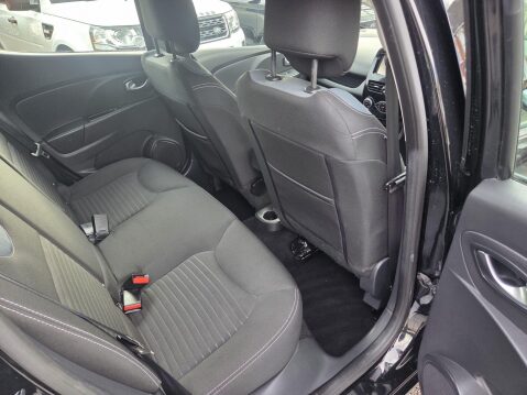 Renault Clio 0.9 TCe Dynamique S MediaNav Euro 5 (s/s) 5dr 22