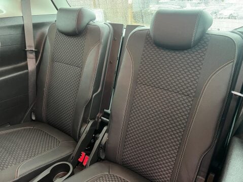 Vauxhall Zafira 1.4i Turbo SE Auto Euro 6 5dr 27