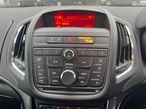 Vauxhall Zafira 1.4i Turbo SE Auto Euro 6 5dr 29