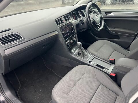 Volkswagen Golf 1.0 TSI SE DSG Euro 6 (s/s) 5dr 19