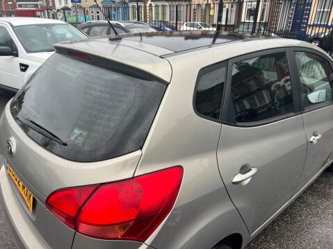 Kia Venga 1.6 3 Auto Euro 5 5dr (Sat Nav) 15