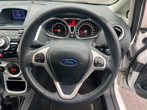 Ford Fiesta 1.6 Titanium 5dr 17