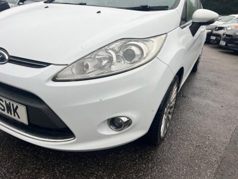 Ford Fiesta 1.6 Titanium 5dr 11