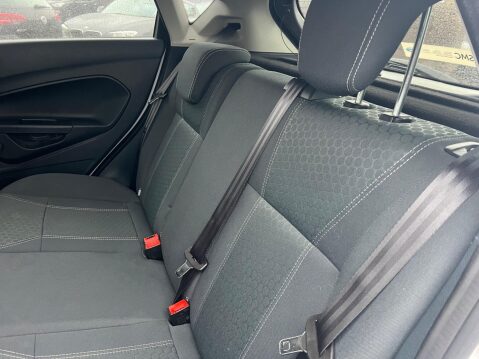 Ford Fiesta 1.6 Titanium 5dr 26